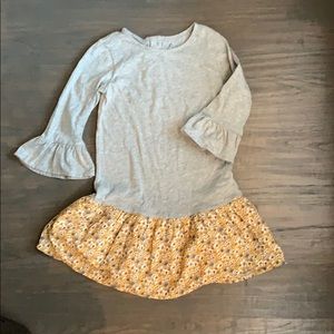 Gap Kids 5T gray and yellow dress - worn once